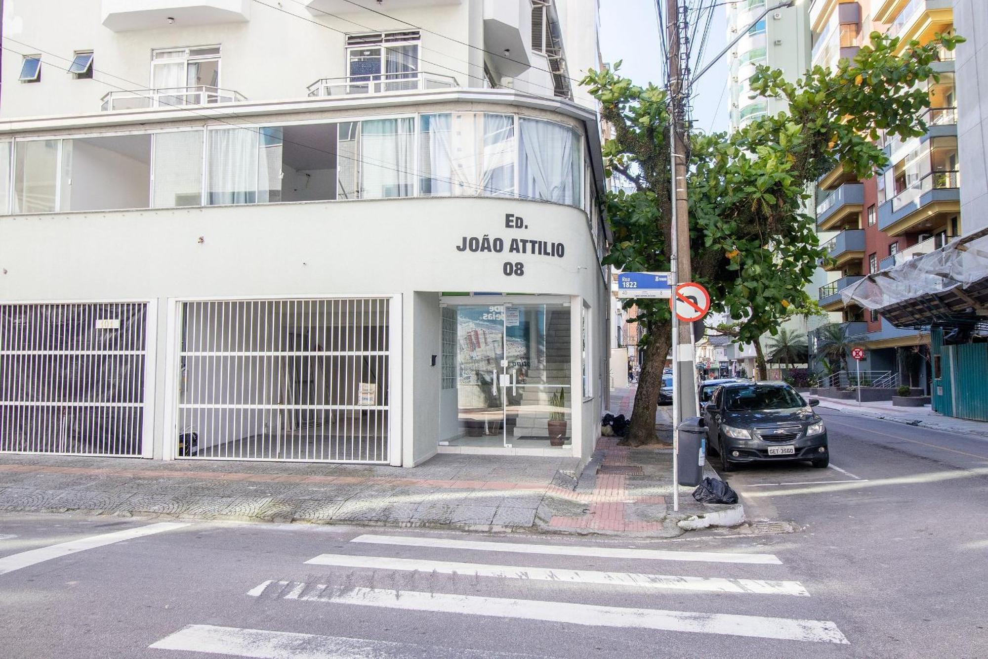 Apartamento Jao32 - 1 Suite, Tv Smart, Wi-fi *